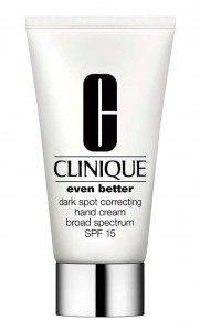 Clinique Even Better Crema de Manos SPF 15